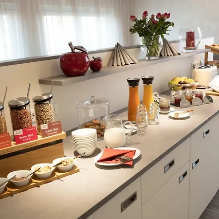 Gudrun Hotel 3*
